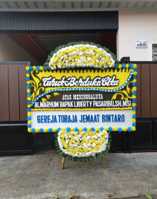 Papan Bunga Duka di Sindangraja