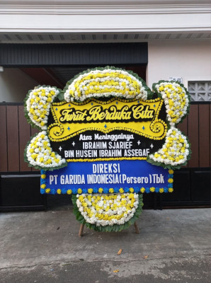 Papan Bunga Duka di Sindangraja